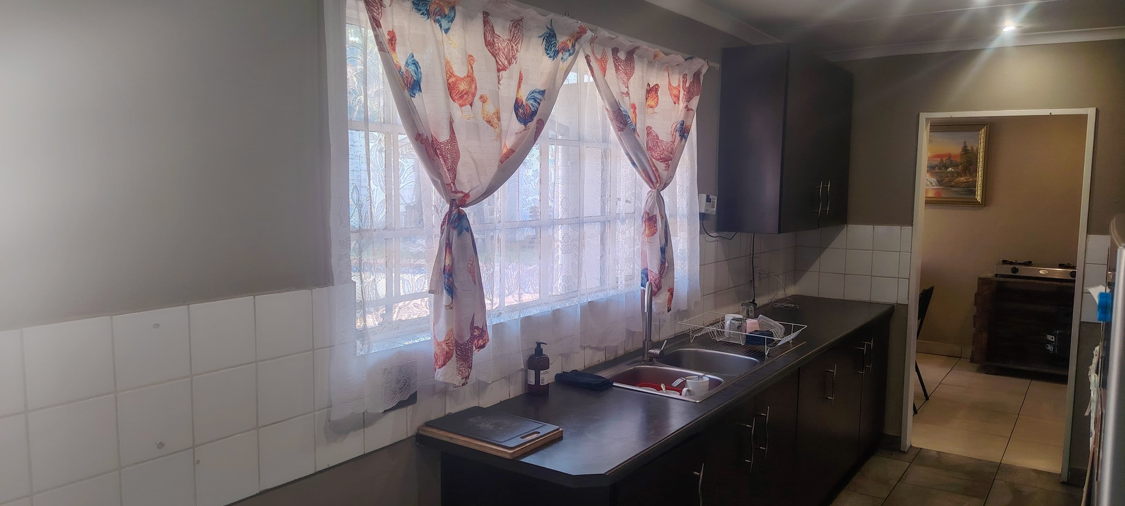 Spacious 4-Bedroom Family Home with Pool, Built-in Braai & Ample Parking — image 16