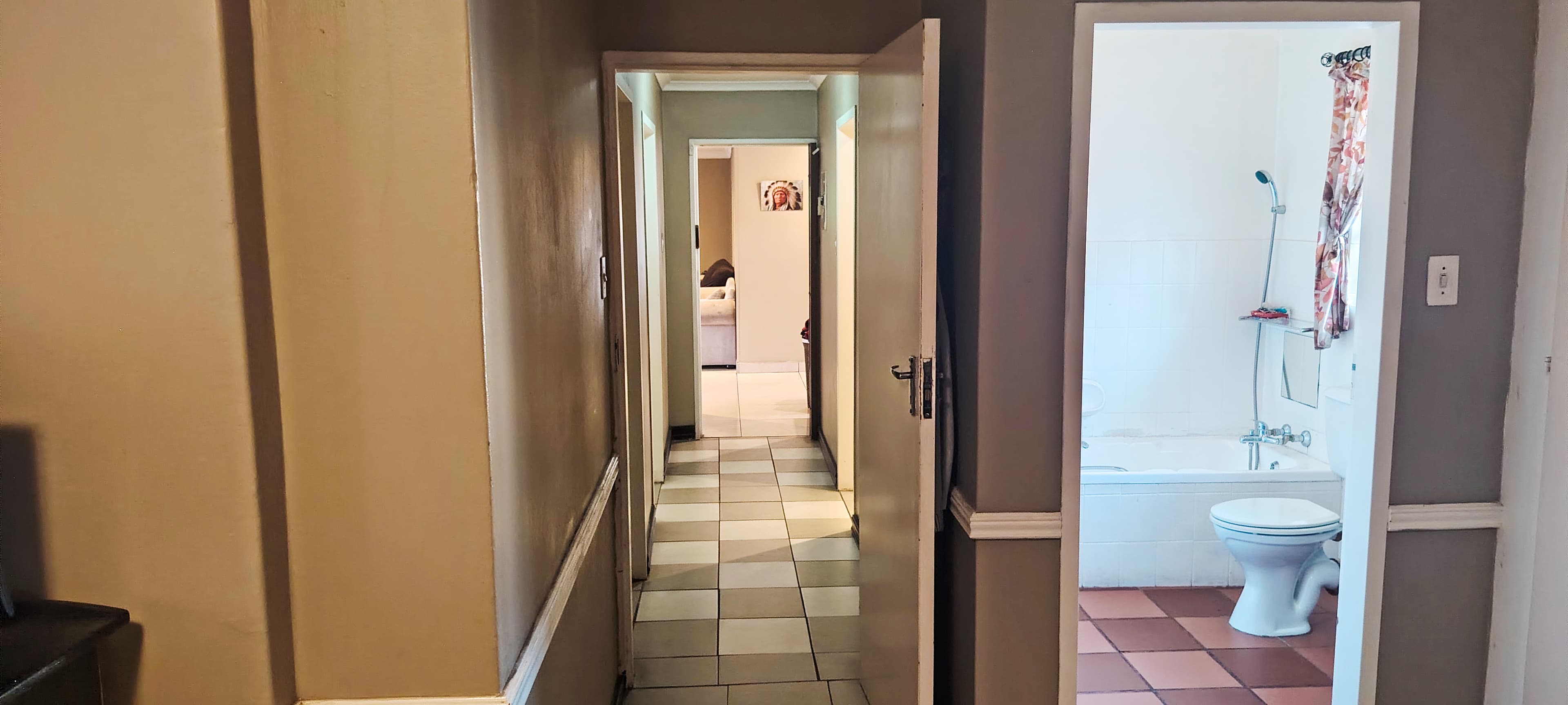 Spacious 4-Bedroom Family Home with Pool, Built-in Braai & Ample Parking — image 35