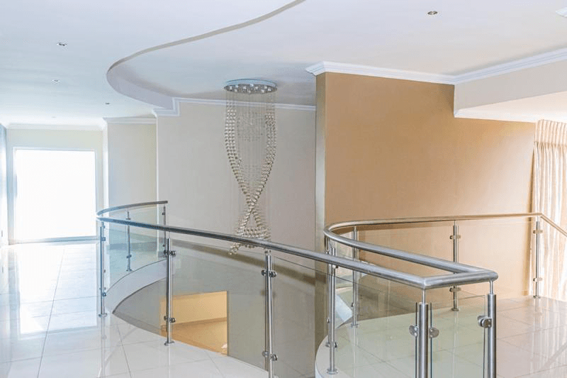 6 Bedroom House For Sale in Blue Valley Golf Estate, Centurion — image 5