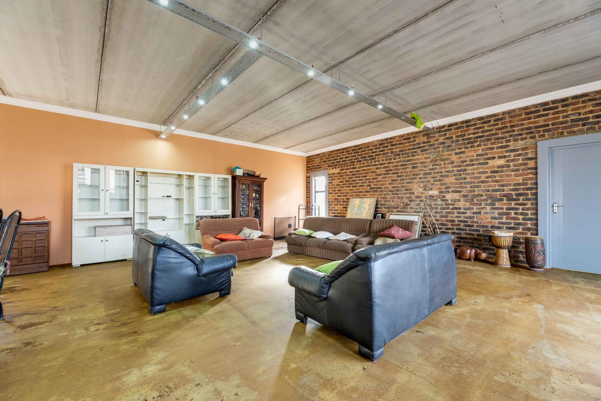 4 Bedroom House For Sale in Ruimsig, Roodepoort — image 35