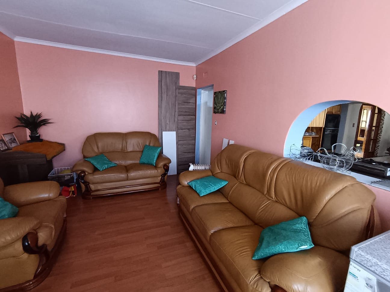 4 Bedroom House For Sale in Ennerdale, Johannesburg — image 10