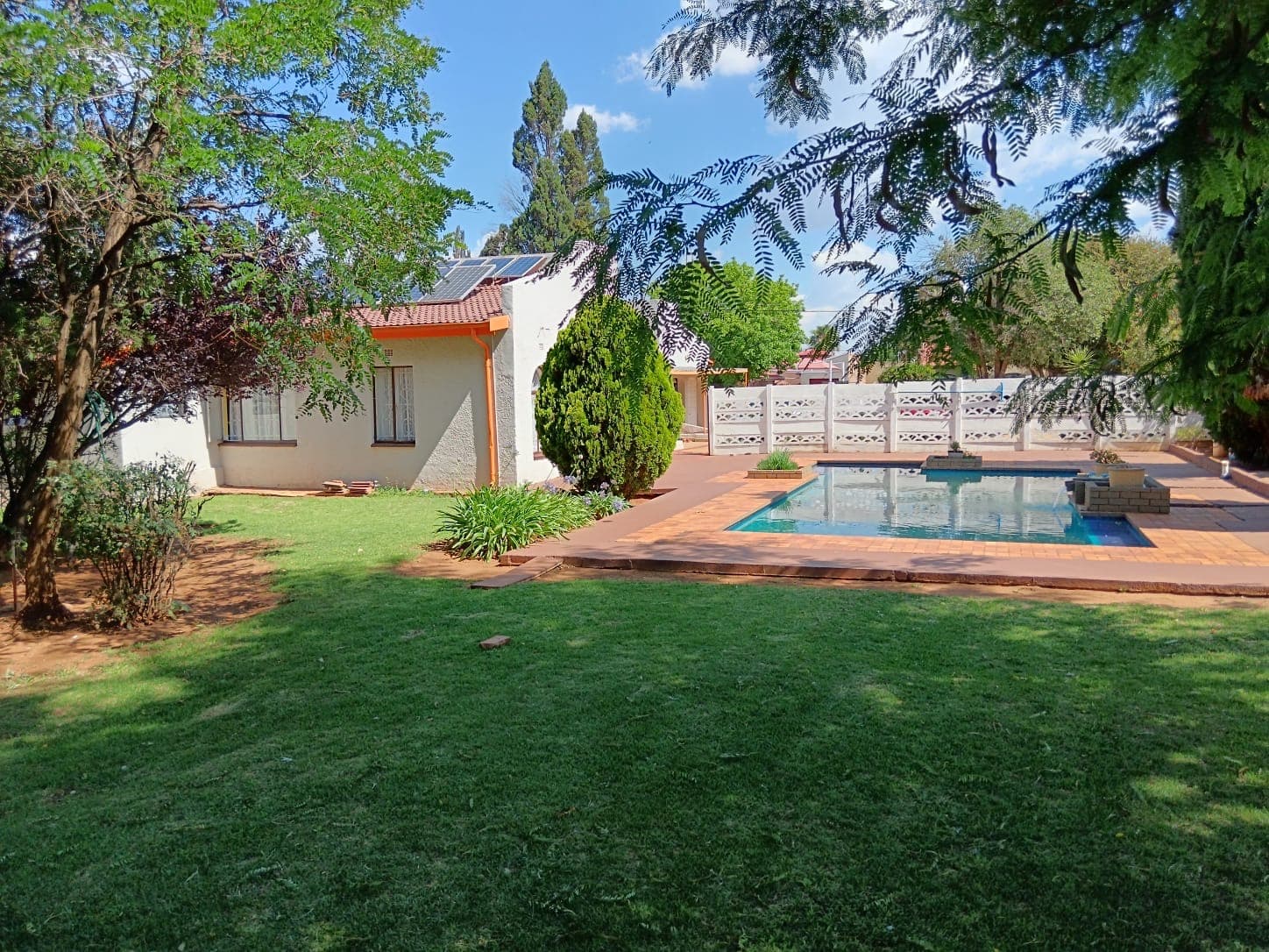 4 Bedroom House For Sale in Ennerdale, Johannesburg — image 26