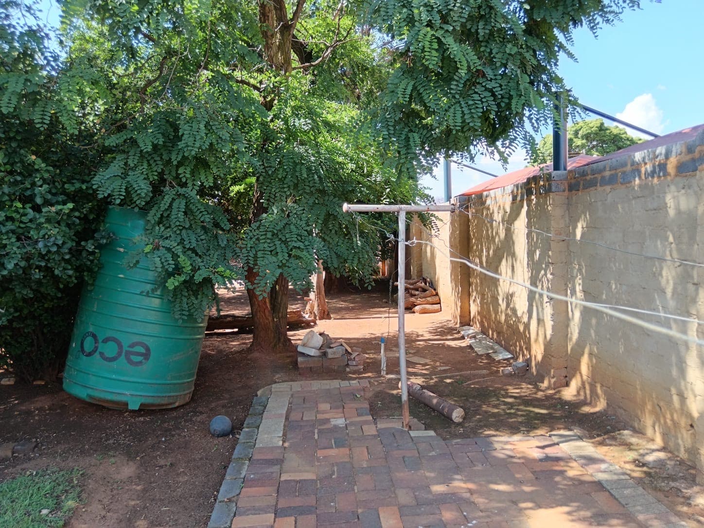 4 Bedroom House For Sale in Ennerdale, Johannesburg — image 30