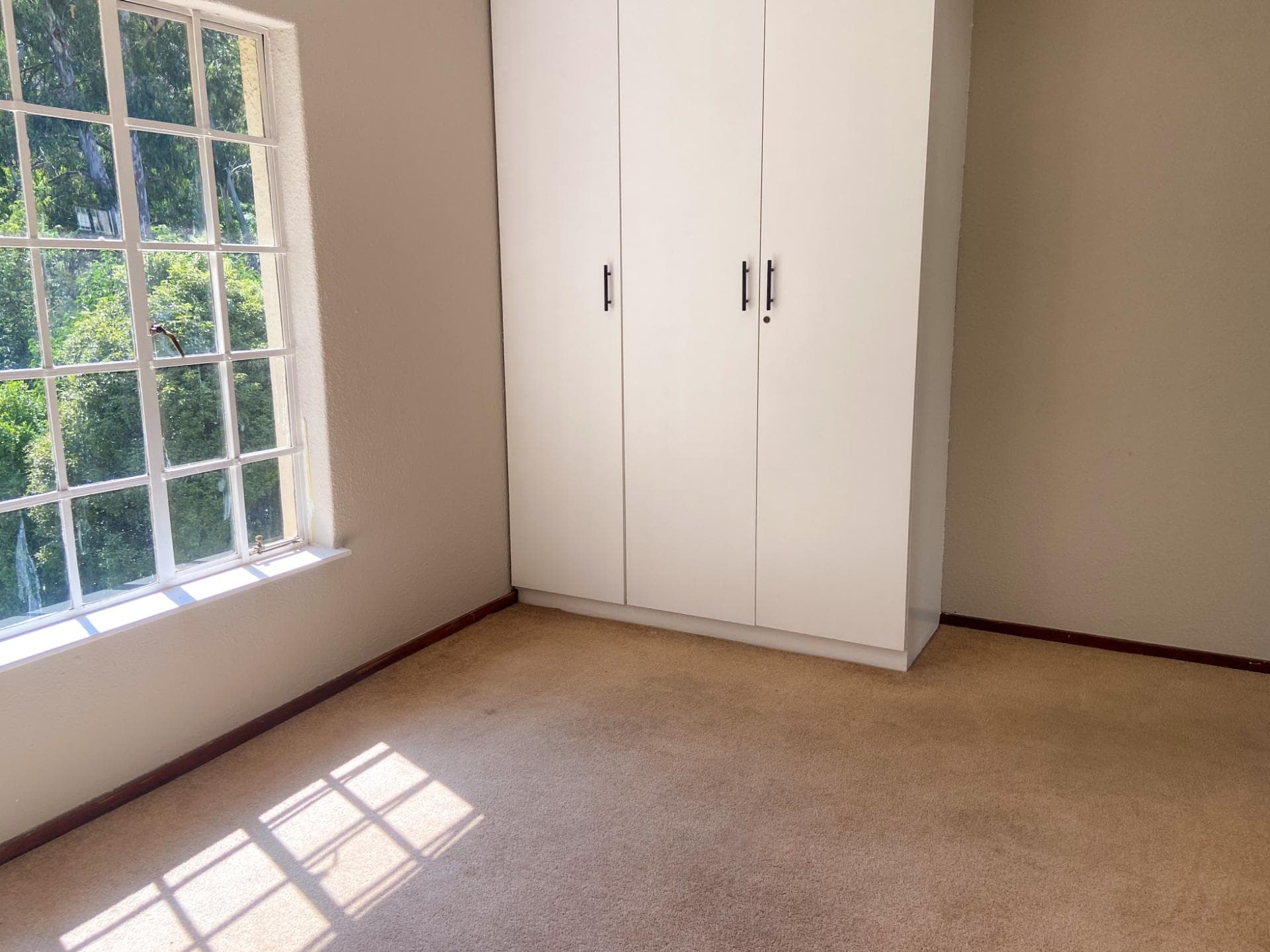 3 Bedroom Townhouse For Sale in Helderkruin, Roodepoort — image 15