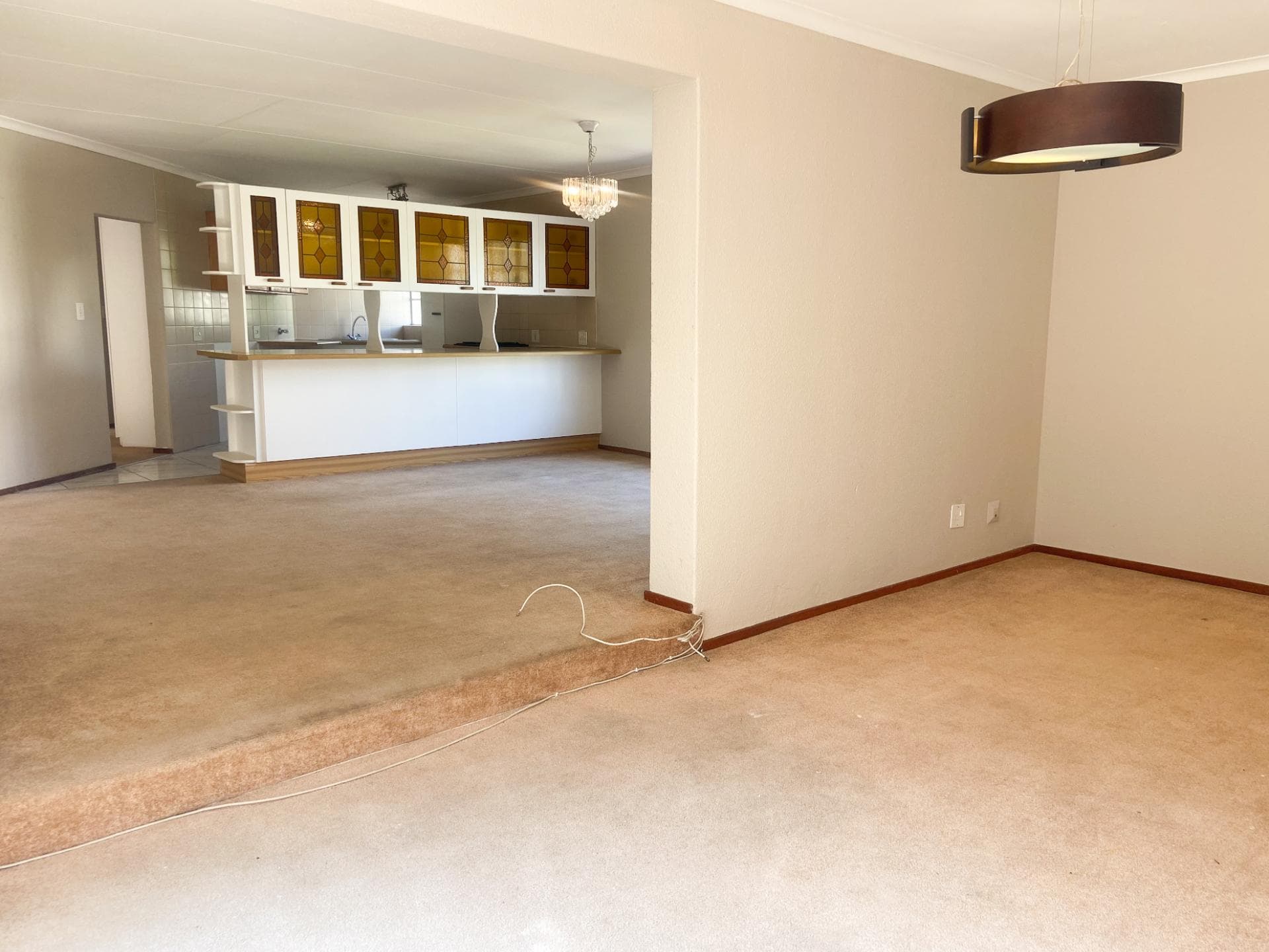 3 Bedroom Townhouse For Sale in Helderkruin, Roodepoort — image 3
