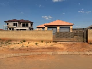 3 Bedroom House For Sale in Westonaria, Westonaria