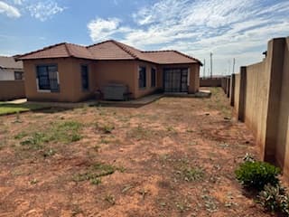 3 Bedroom House For Sale in Westonaria, Westonaria — image 27