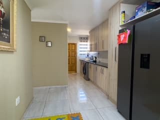 3 Bedroom House For Sale in Westonaria, Westonaria — image 7