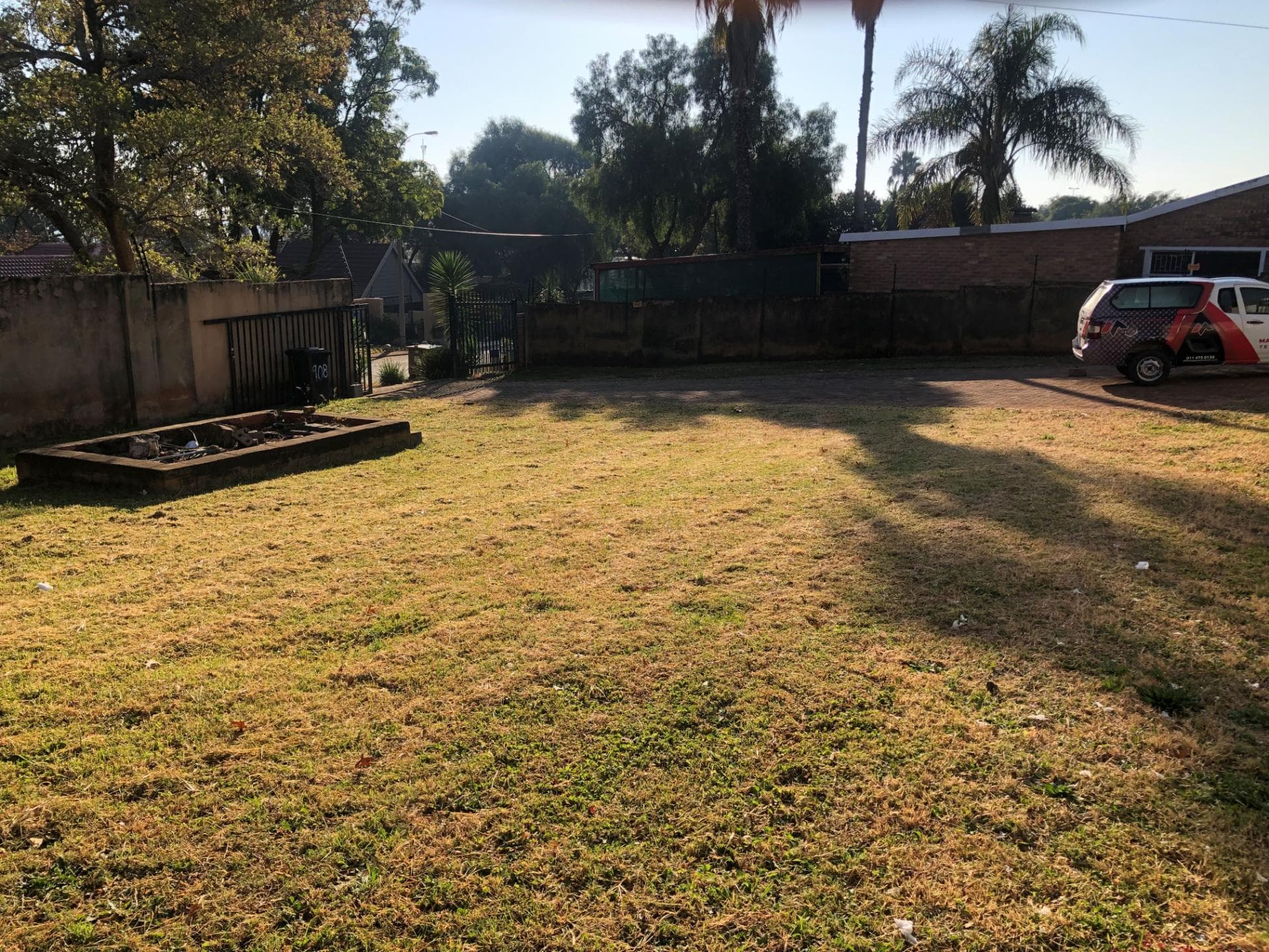 3 Bedroom House For Sale in Strubensvallei, Roodepoort — image 23