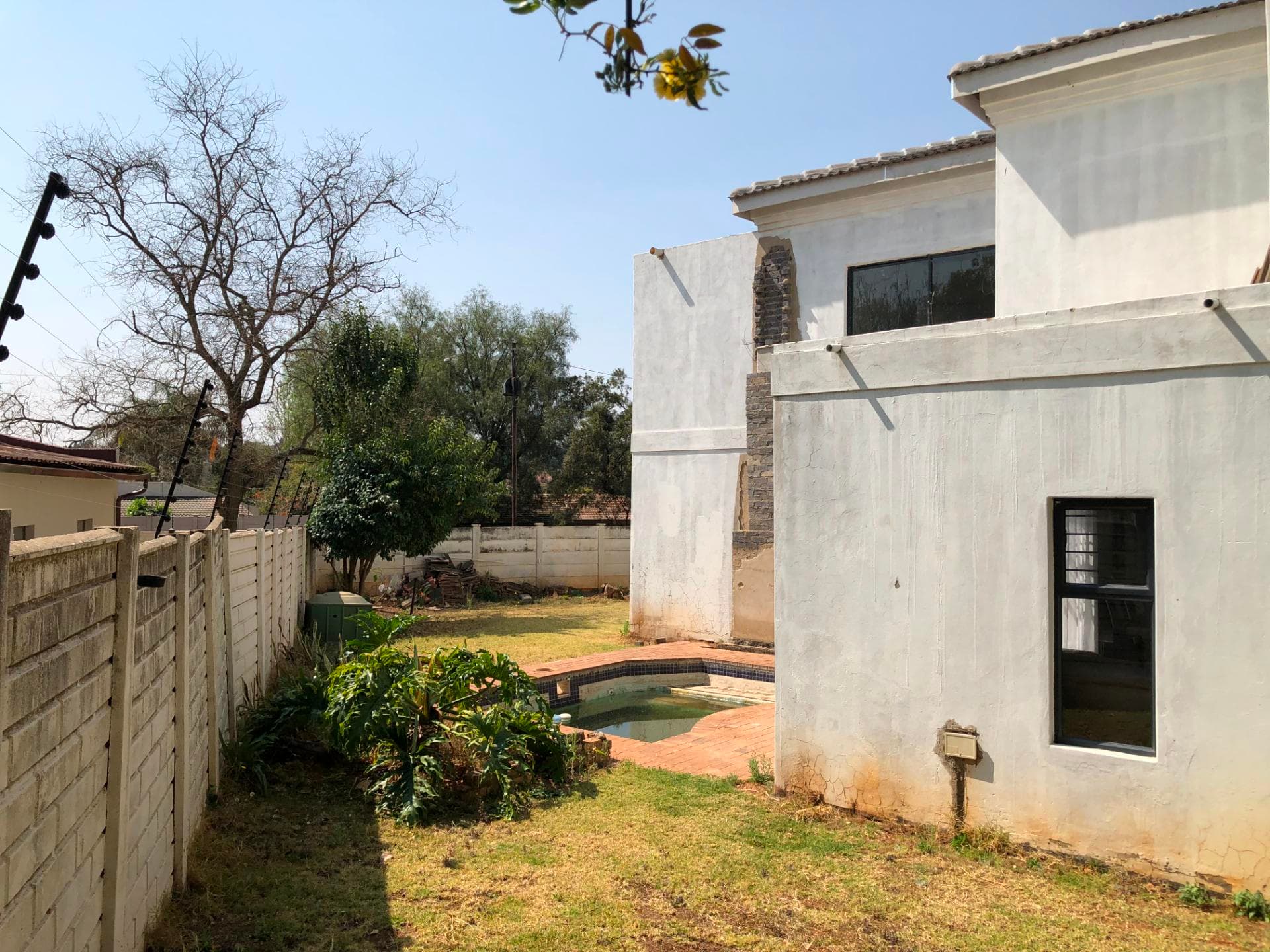 4 Bedroom House For Sale in Strubensvallei, Roodepoort — image 27