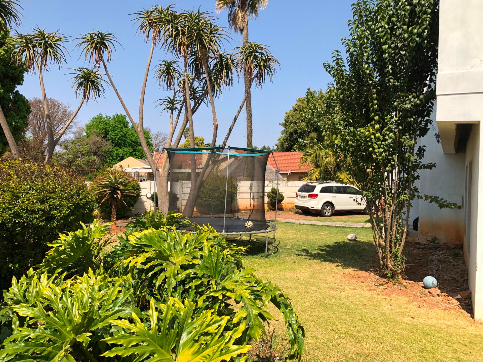 4 Bedroom House For Sale in Strubensvallei, Roodepoort — image 28