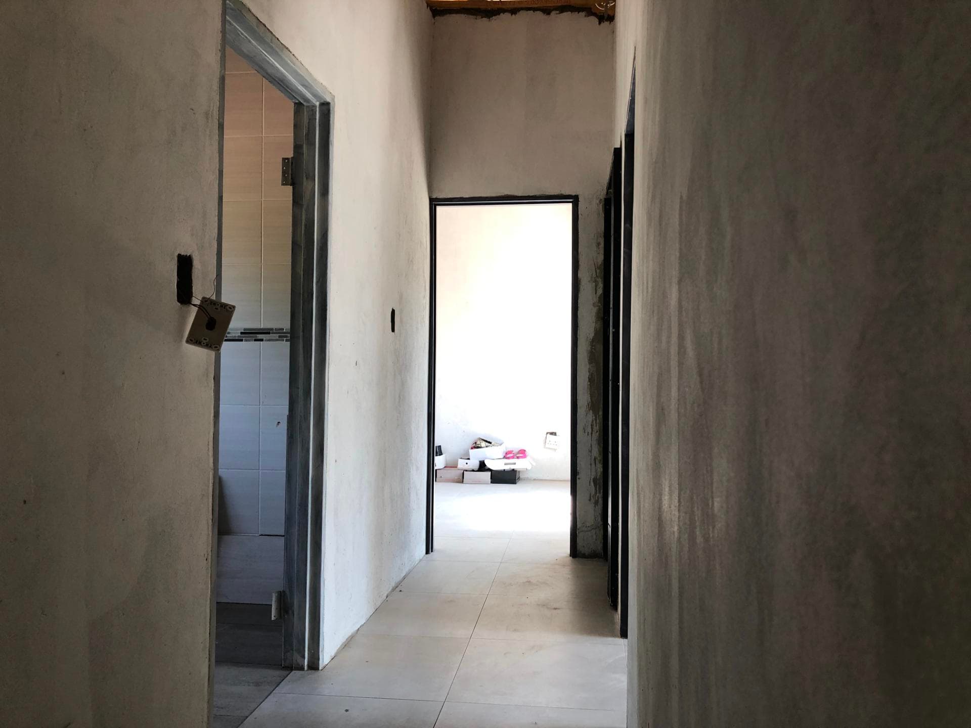 4 Bedroom House For Sale in Strubensvallei, Roodepoort — image 8