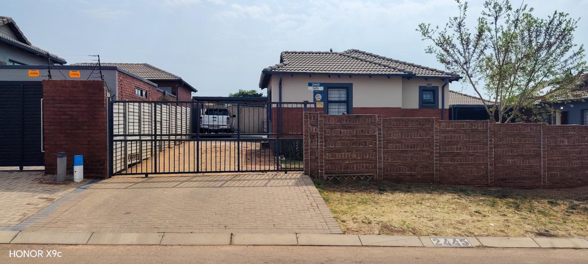 3 Bedroom House For Sale in Mindalore, Krugersdorp — image 16