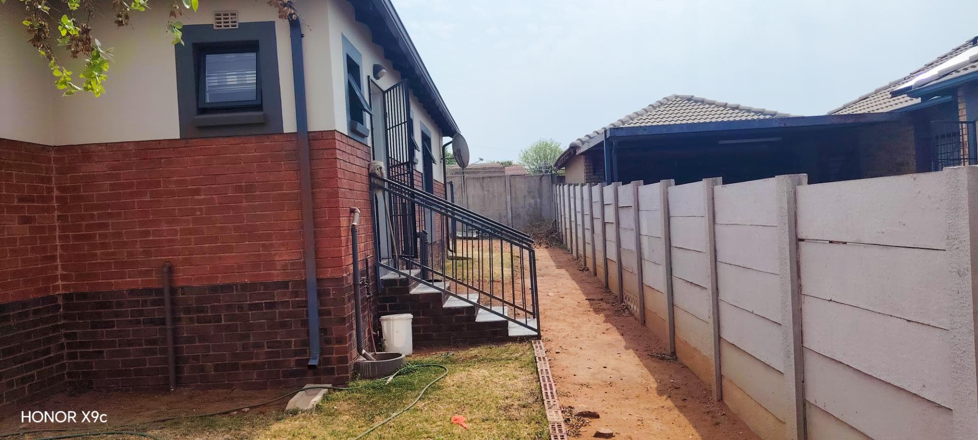 3 Bedroom House For Sale in Mindalore, Krugersdorp — image 22