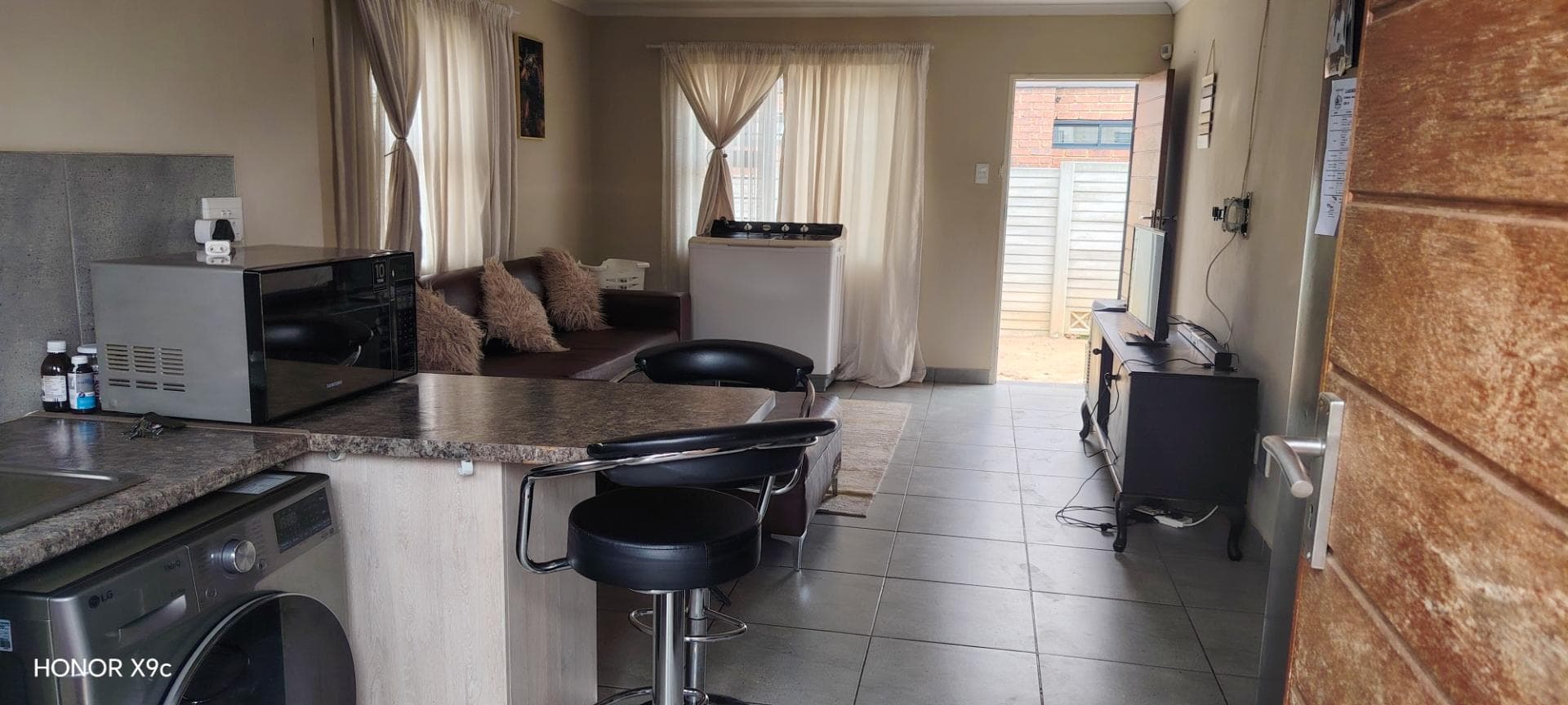 3 Bedroom House For Sale in Mindalore, Krugersdorp — image 7