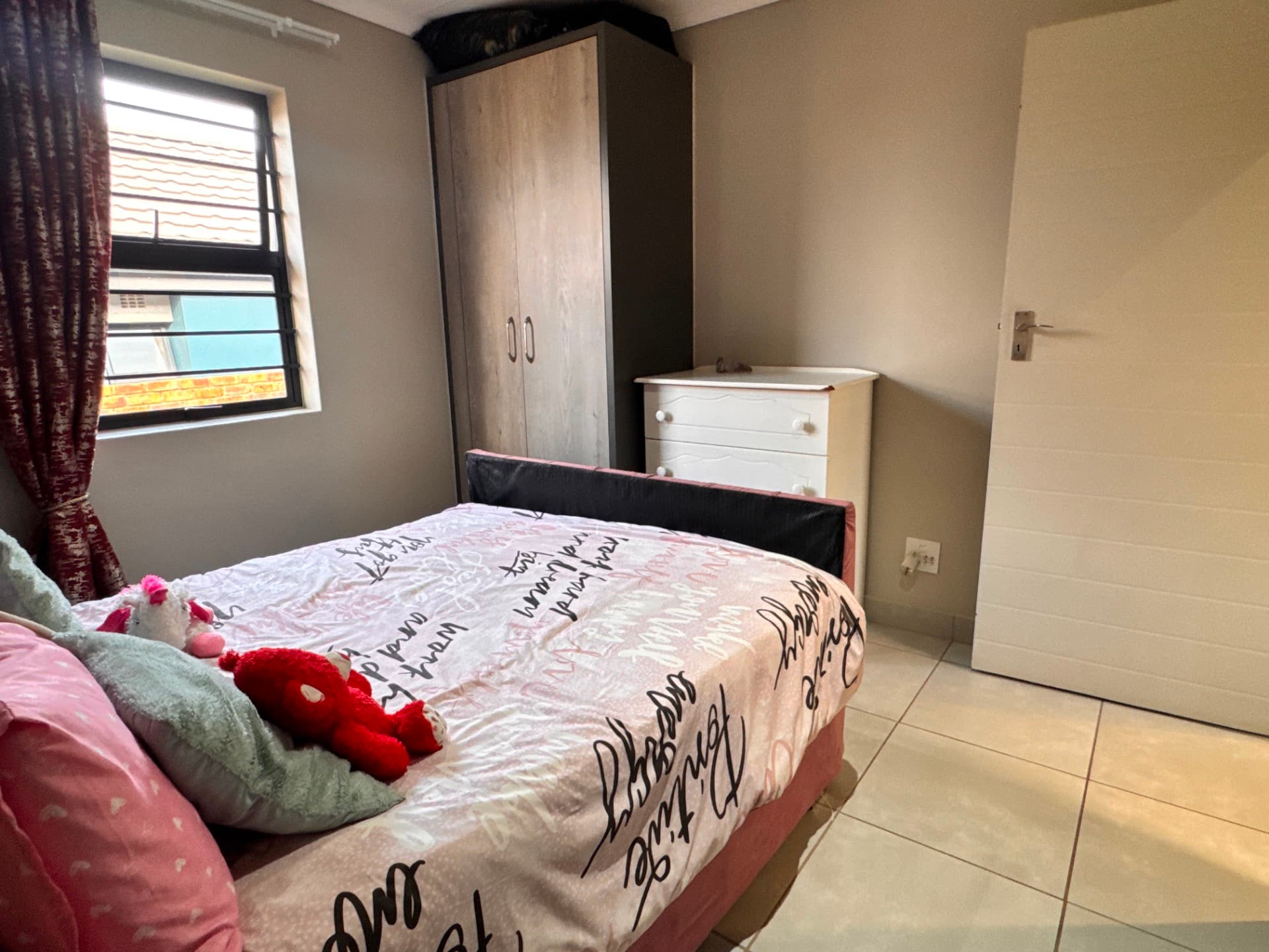 Gated Haven: Prime Living in Lion Pride Lifestyle Estate — image 33
