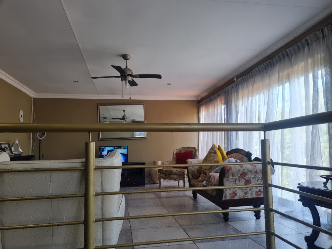 5 Bedroom House To Let in Uitsig, Bloemfontein — image 12