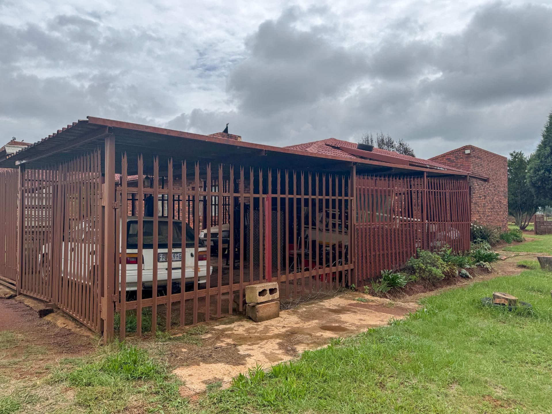 4 Bedroom Smallholding For Sale in Zuurbekom, Randfontein — image 11
