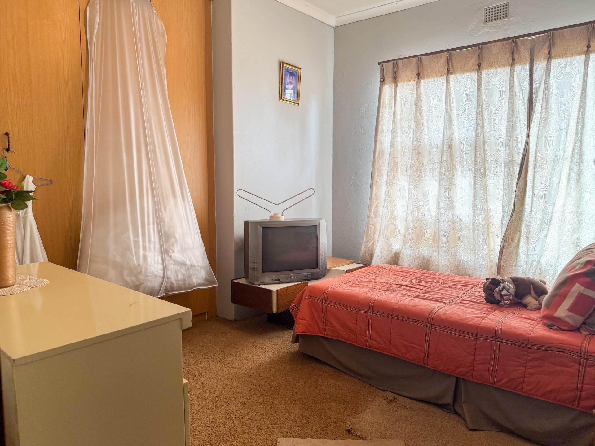 4 Bedroom Smallholding For Sale in Zuurbekom, Randfontein — image 37