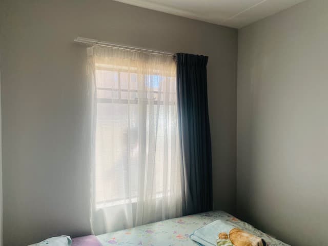 2 Bedroom Apartment / Flat For Sale in Jabulani, Soweto — image 14