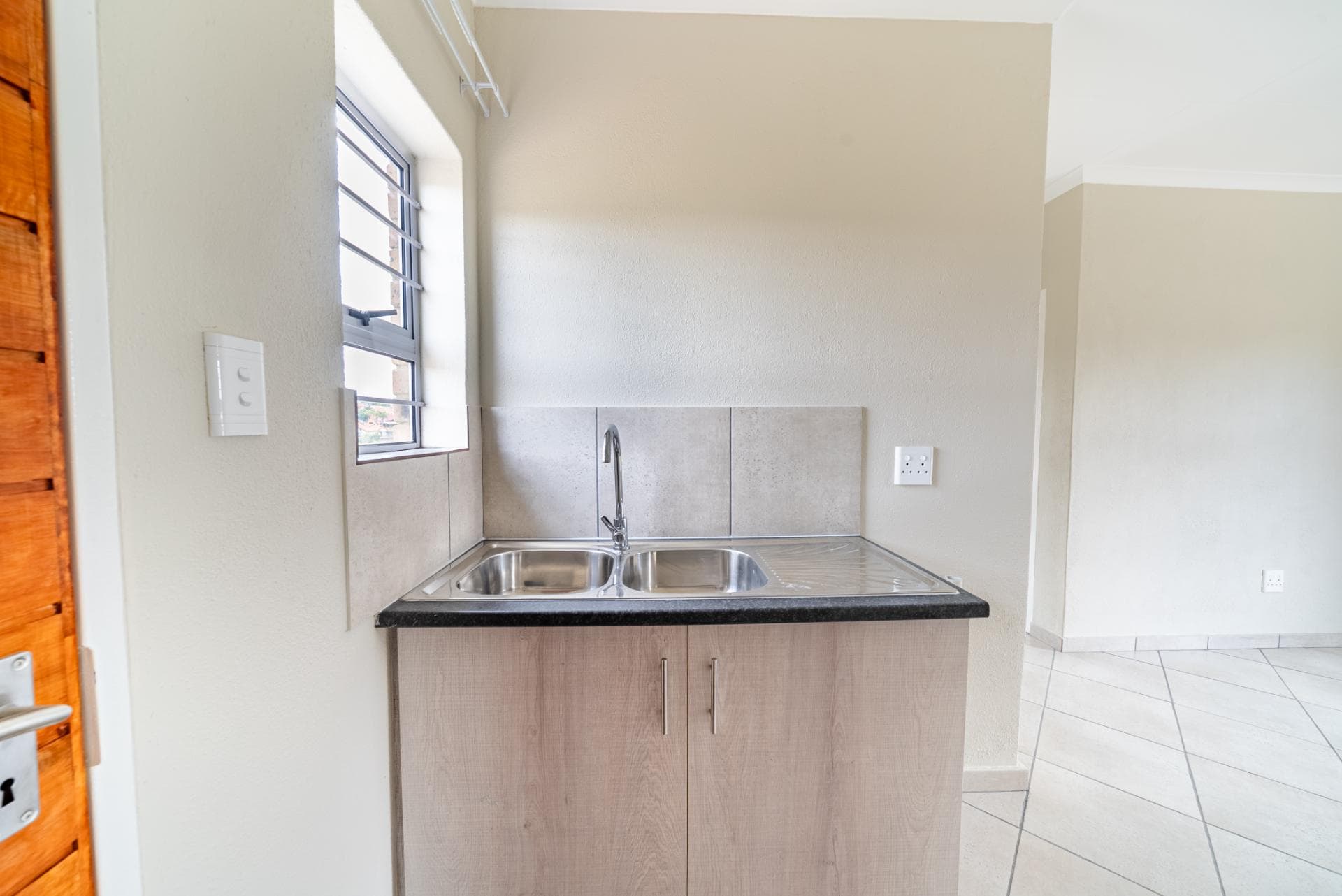 2 Bedroom House For Sale in Lenasia South, Johannesburg — image 14
