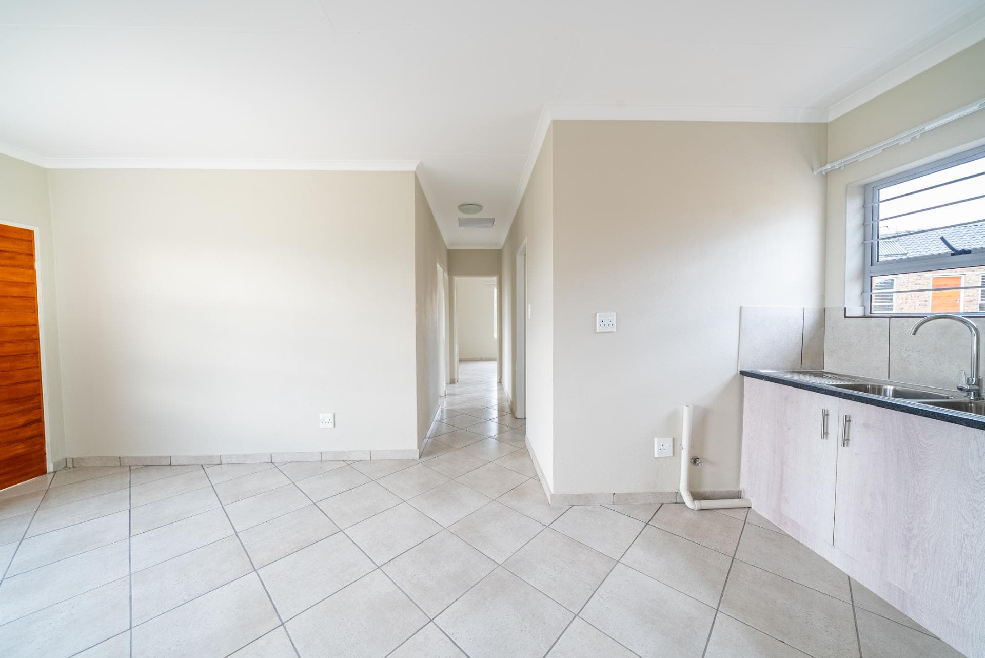 2 Bedroom House For Sale in Lenasia South, Johannesburg — image 20