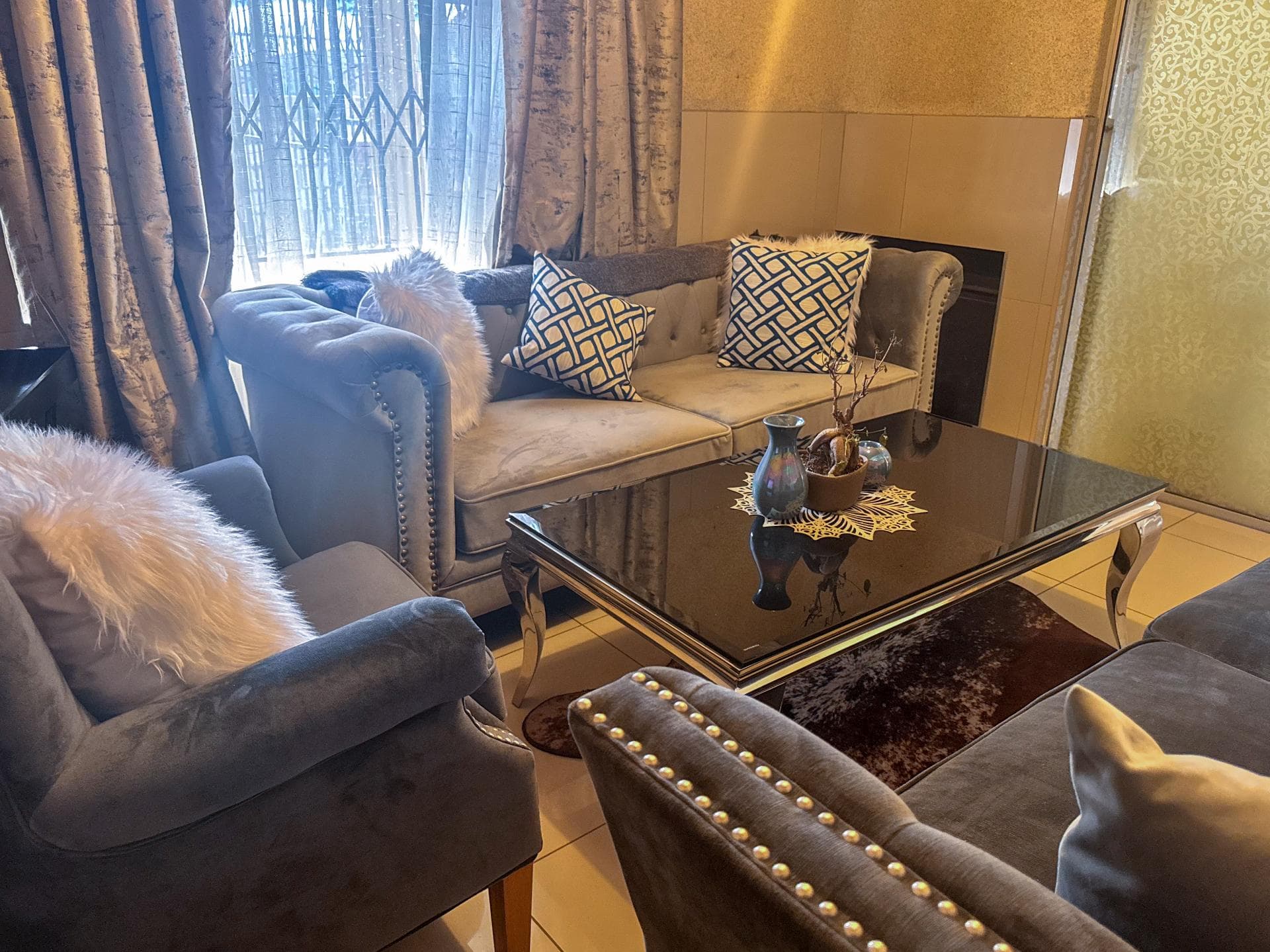4 Bedroom House For Sale in Hospital View, Kagiso — image 14