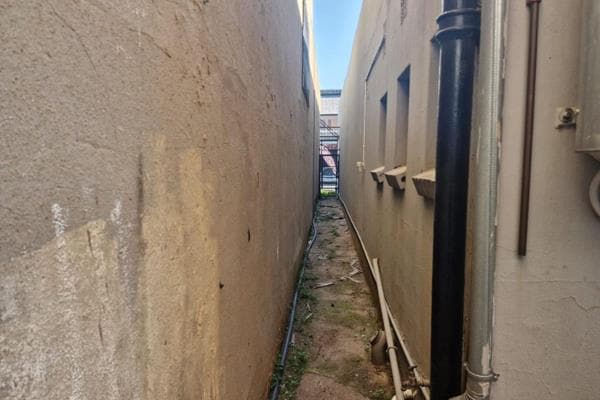 Commercial Property For Sale in Springs, Springs — image 11
