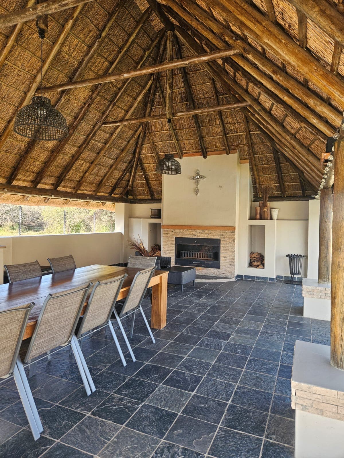 5 Bedroom Commercial Property For Sale in Lusthof, Pretoria — image 4