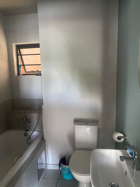 2 Bedroom Apartment / Flat For Sale in Jabulani, Soweto — image 10