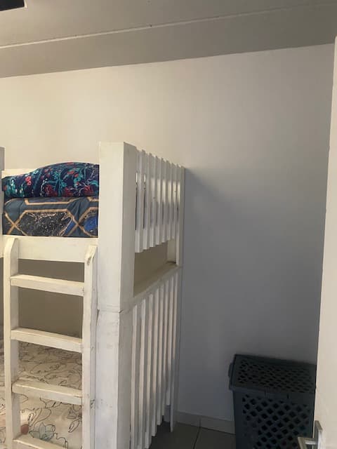 2 Bedroom Apartment / Flat For Sale in Jabulani, Soweto — image 7