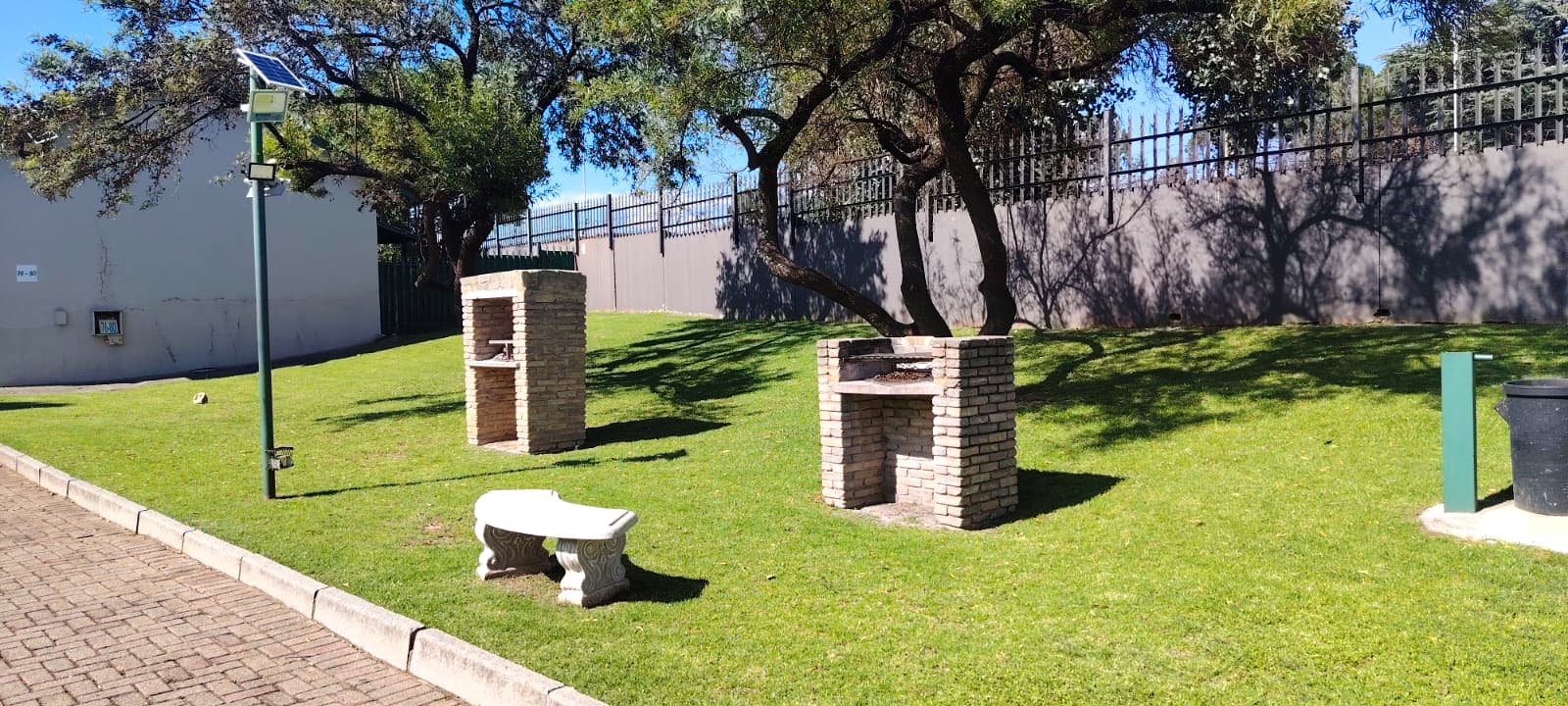 3 Bedroom Apartment / Flat For Sale in Krugersdorp North, Krugersdorp — image 3