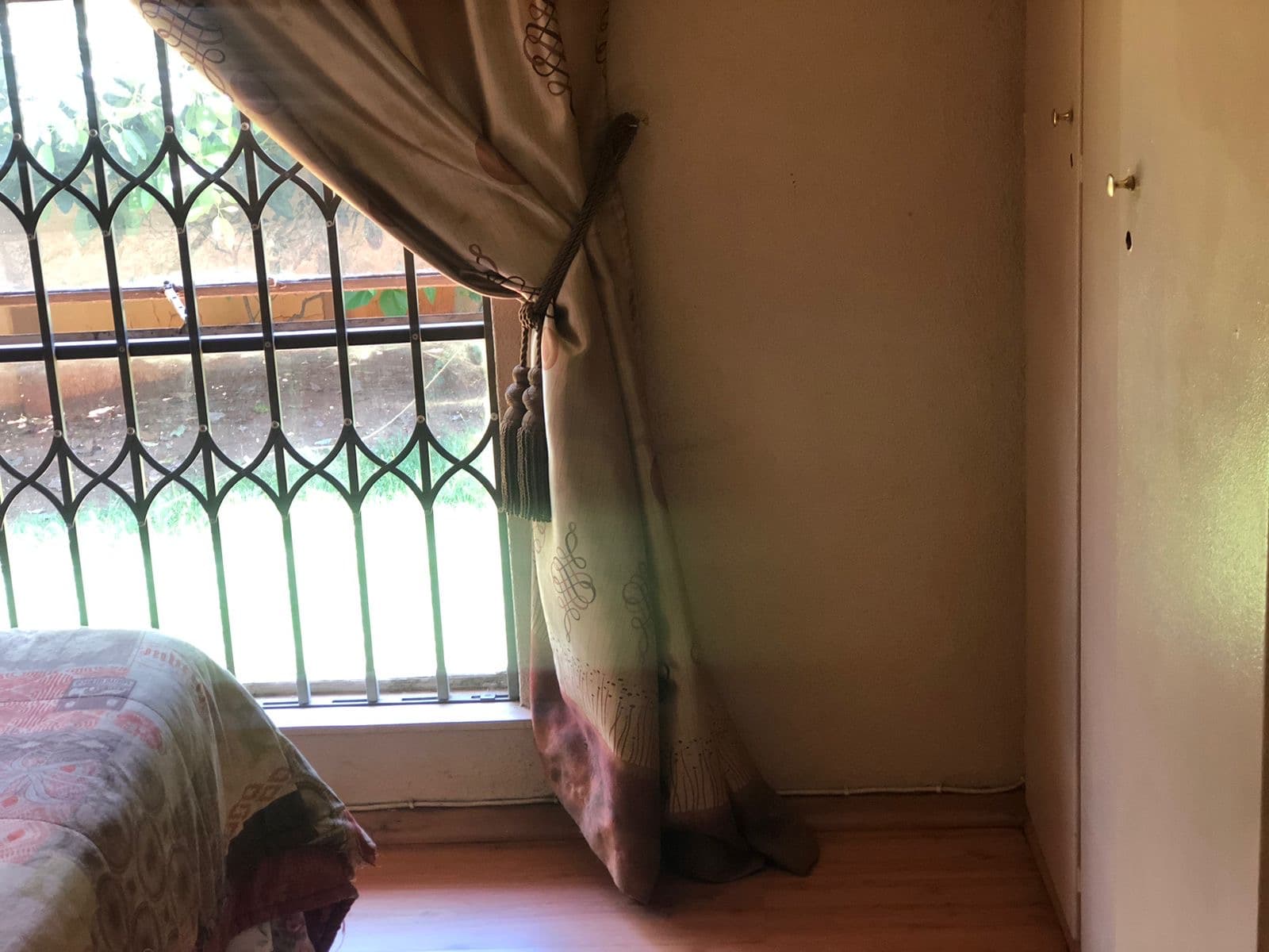 4 Bedroom House For Sale in Allen's Nek, Roodepoort — image 12