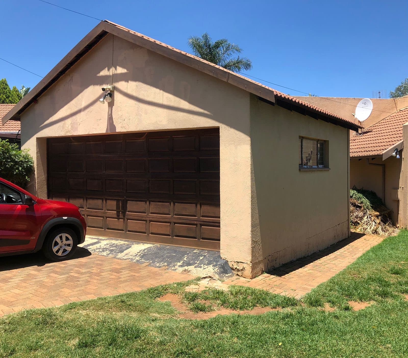 4 Bedroom House For Sale in Allen's Nek, Roodepoort — image 14