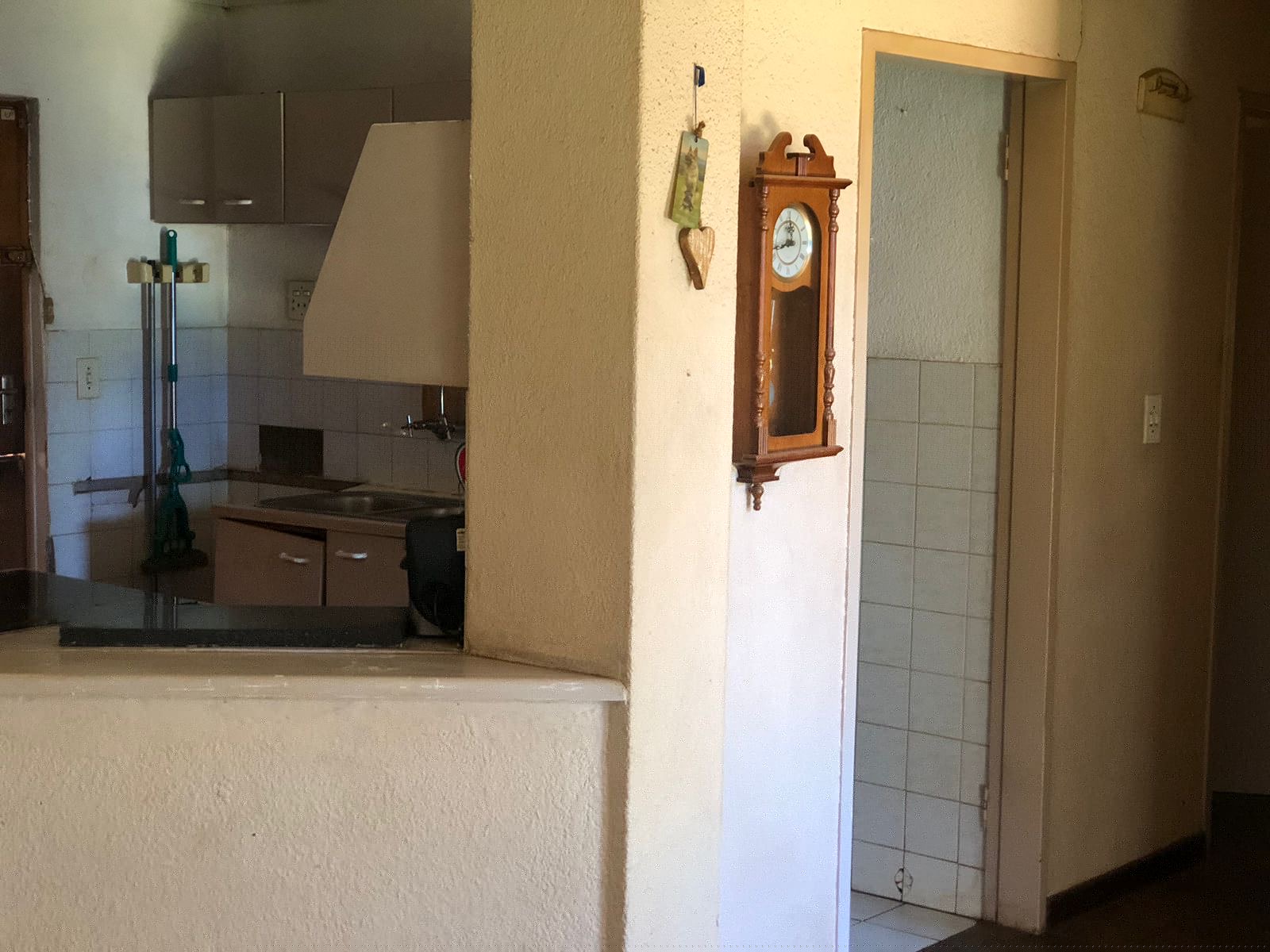 4 Bedroom House For Sale in Allen's Nek, Roodepoort — image 4