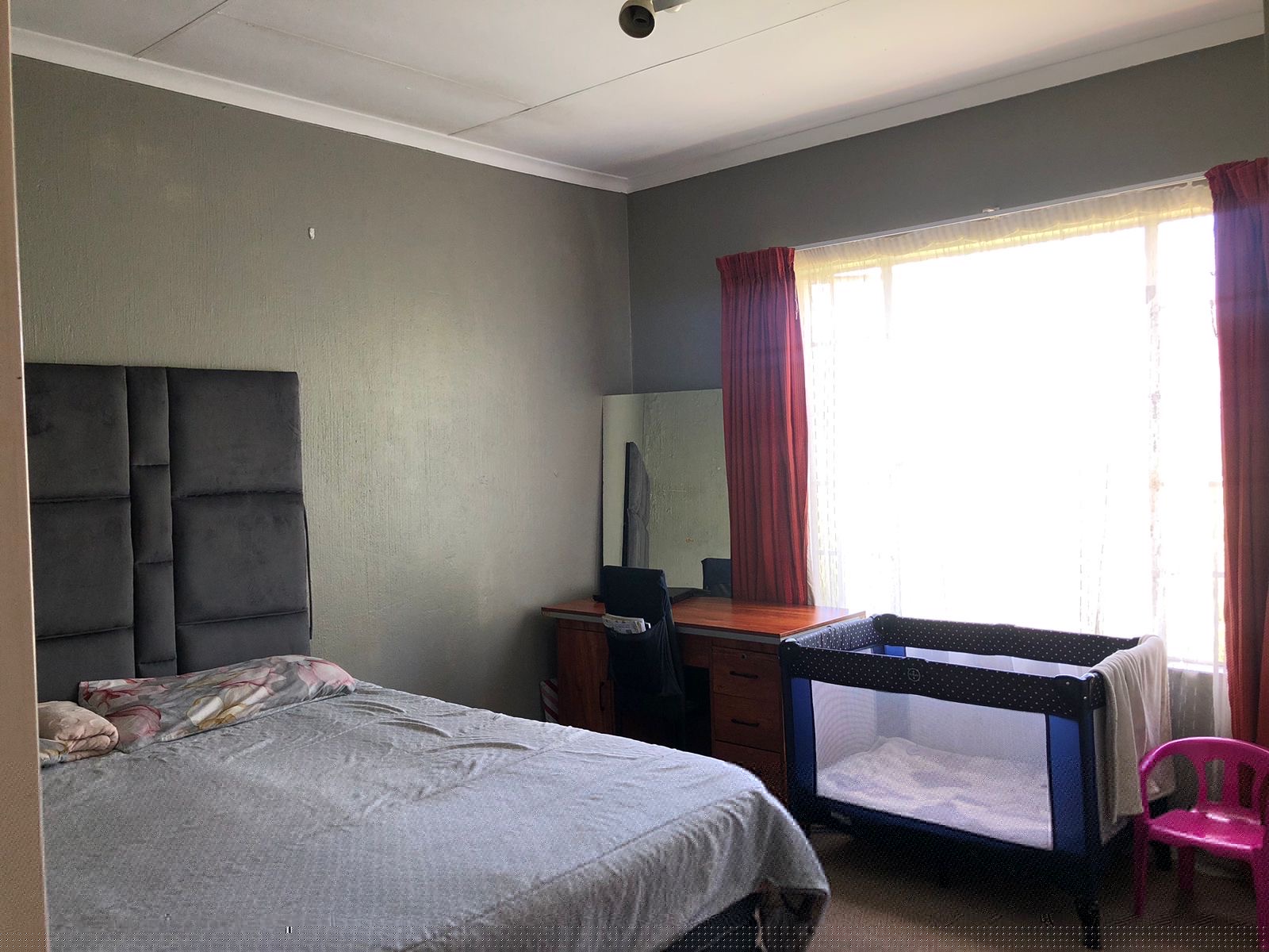 2 Bedroom House For Sale in Wilgeheuwel, Roodepoort — image 17