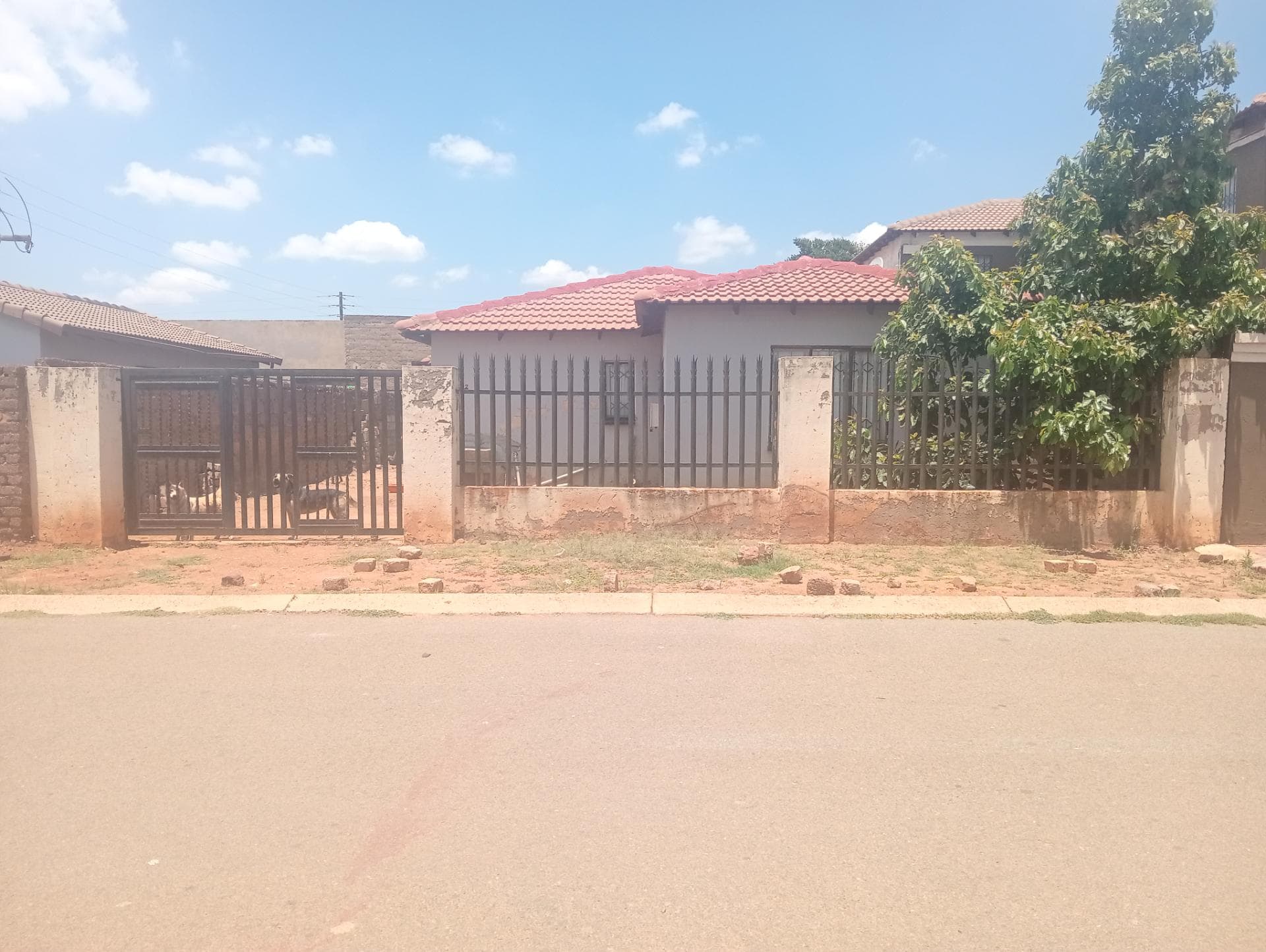 3 Bedroom House For Sale in Protea Glen Ext, Soweto — image 14
