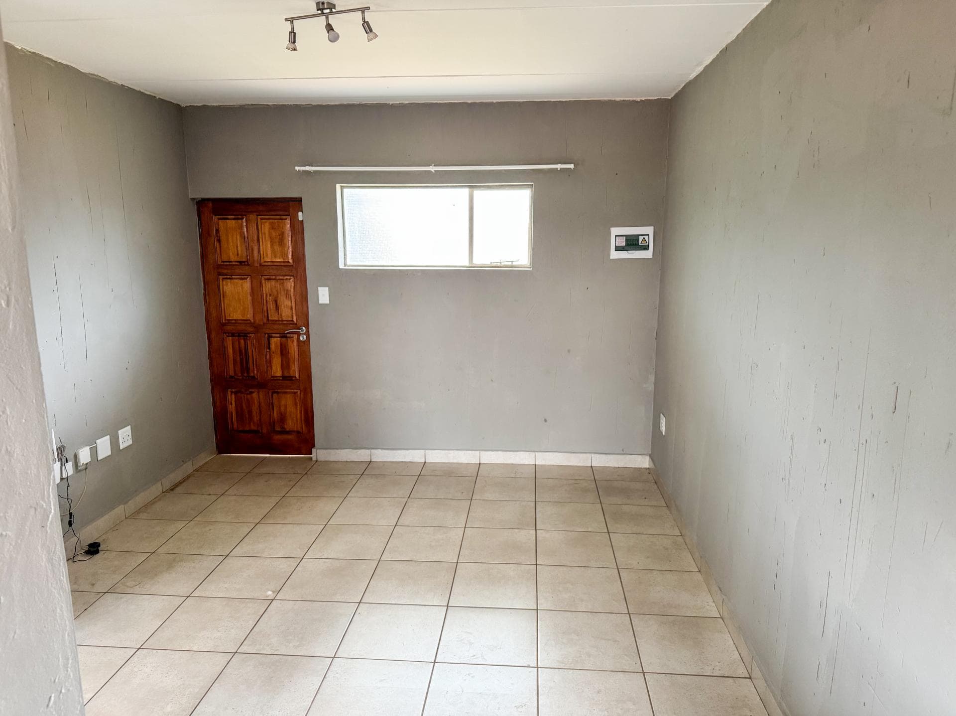 2 Bedroom Apartment / Flat For Sale in Protea Glen, Soweto — image 5