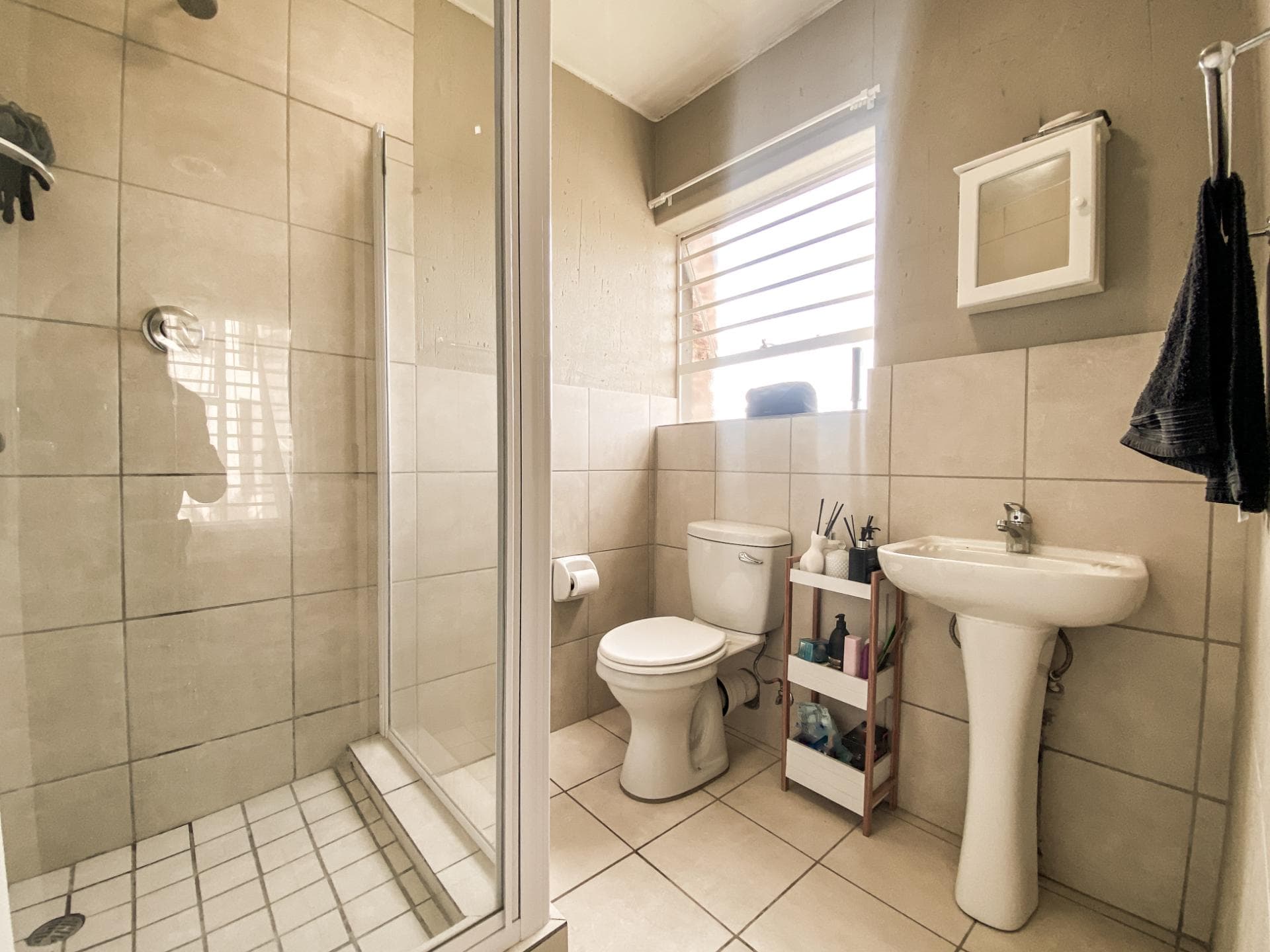 2 Bedroom Apartment / Flat For Sale in Ruimsig, Roodepoort — image 13