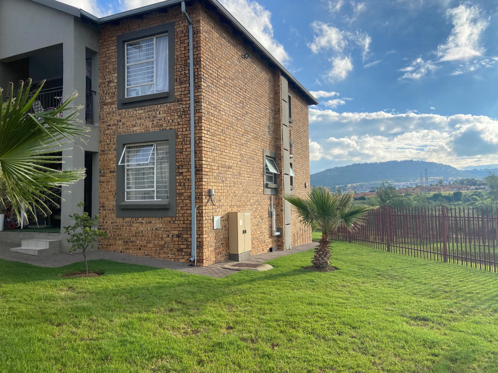 2 Bedroom Apartment / Flat For Sale in Ruimsig, Roodepoort — image 22