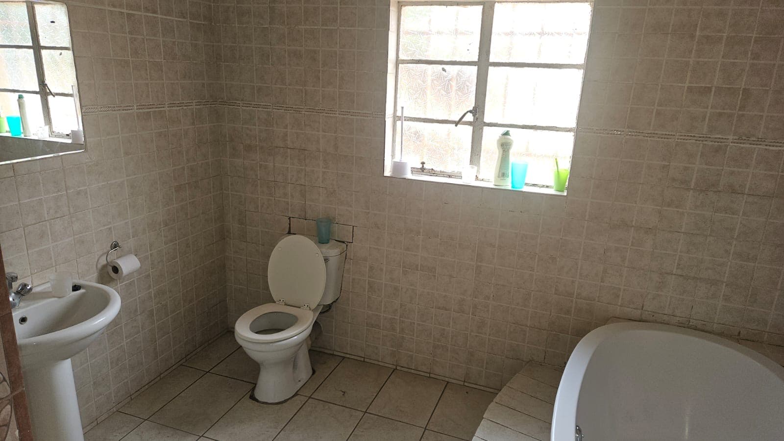 4 Bedroom Smallholding For Sale in Lusthof, Pretoria — image 8