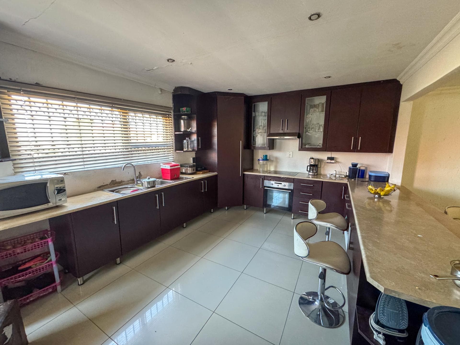 3 Bedroom House For Sale in Mondeor, Johannesburg — image 6