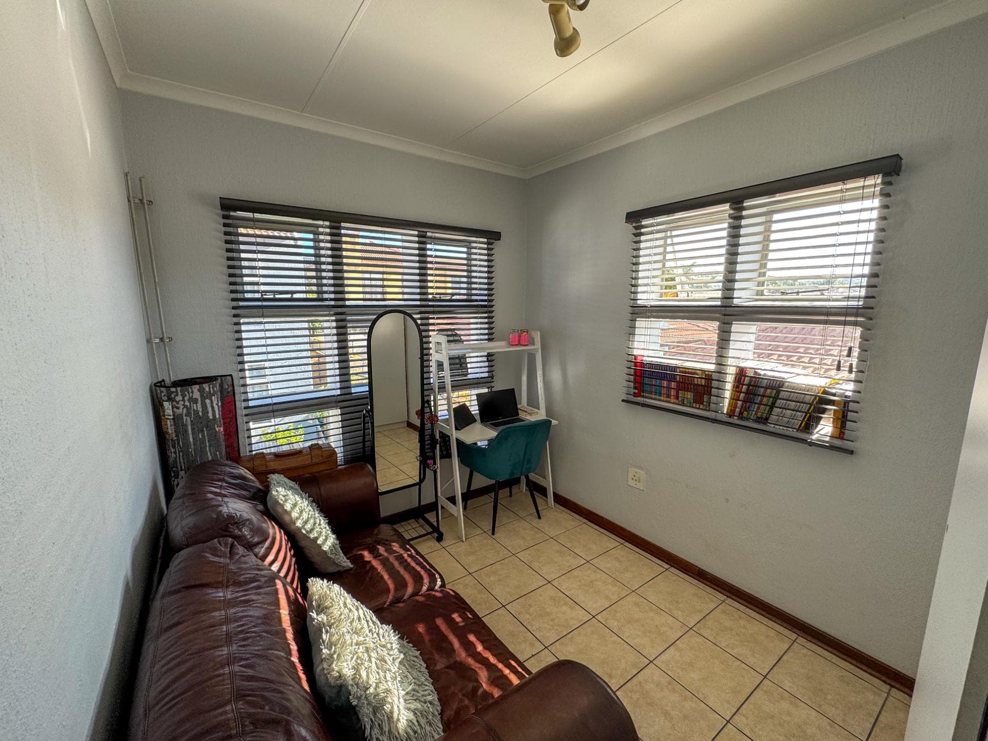 2 Bedroom Apartment / Flat For Sale in Alberton, Alberton — image 11