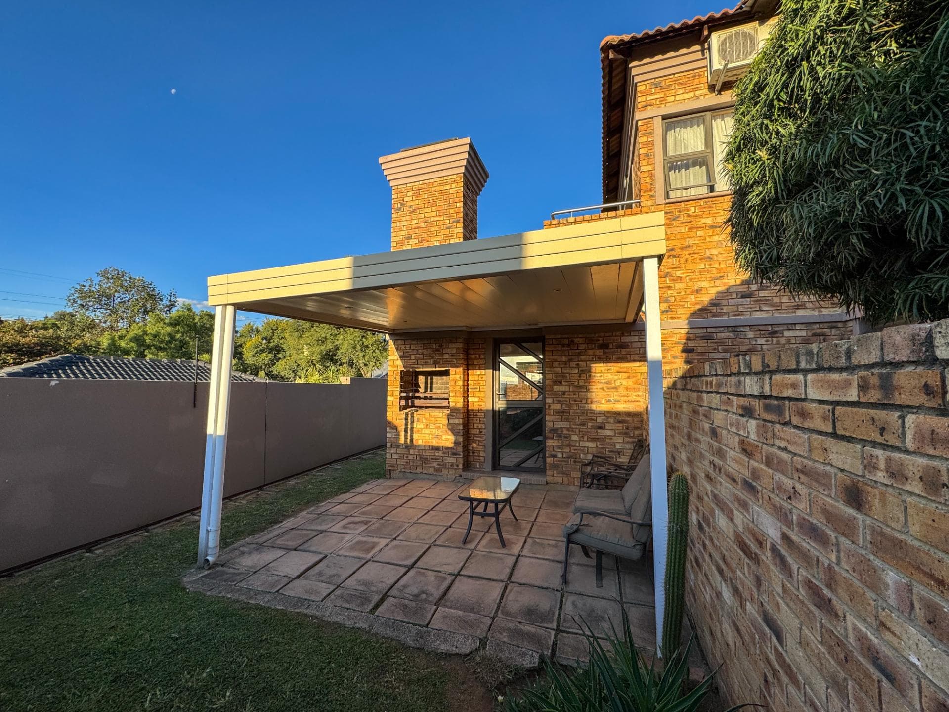 3 Bedroom House For Sale in Mondeor, Johannesburg — image 27