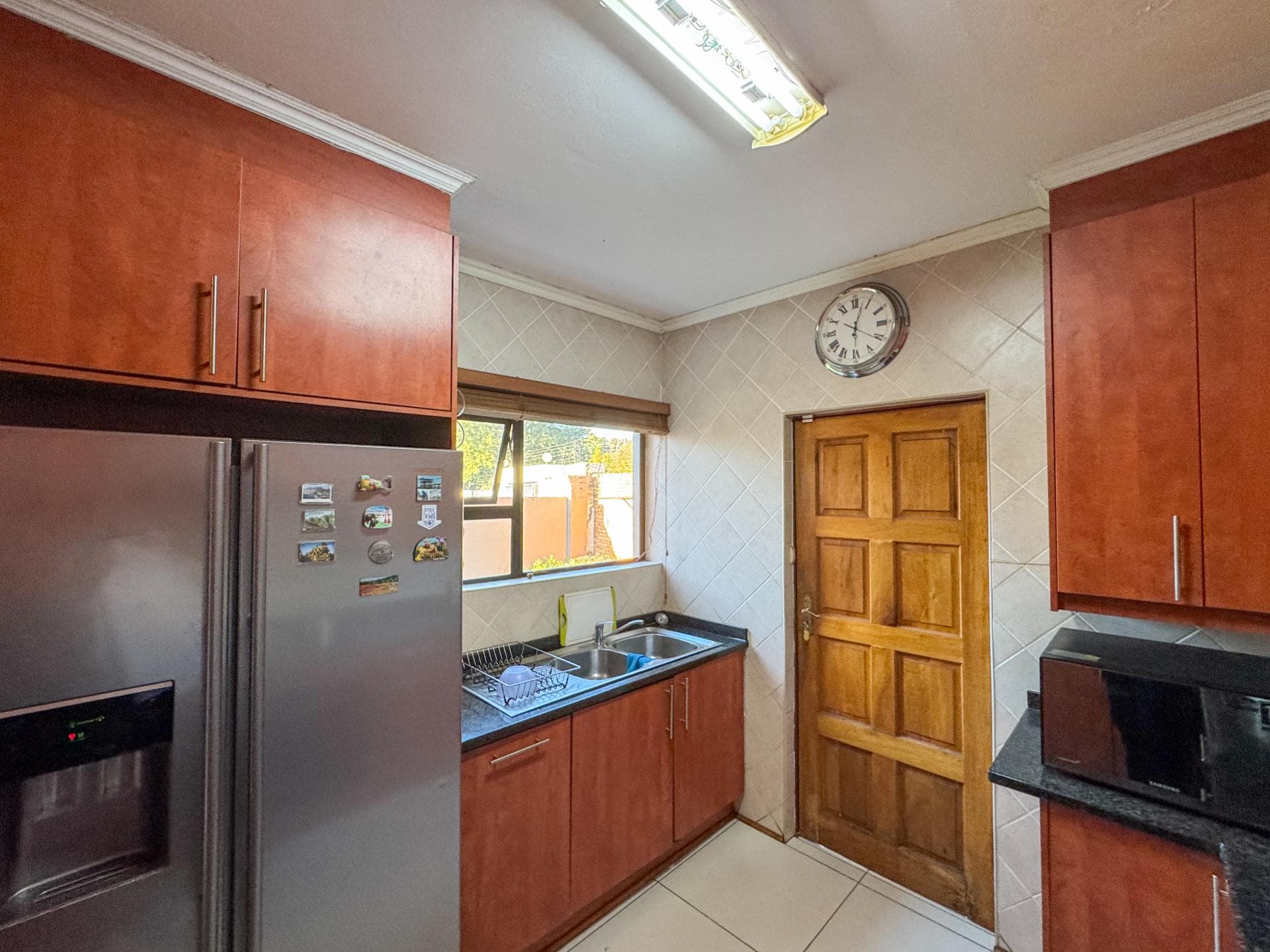 3 Bedroom House For Sale in Mondeor, Johannesburg — image 8