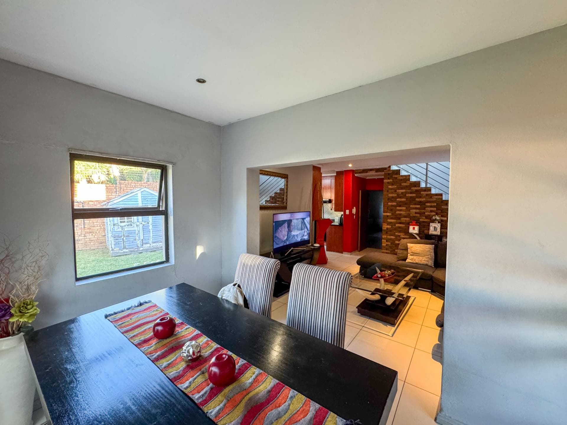3 Bedroom House For Sale in Mondeor, Johannesburg — image 9