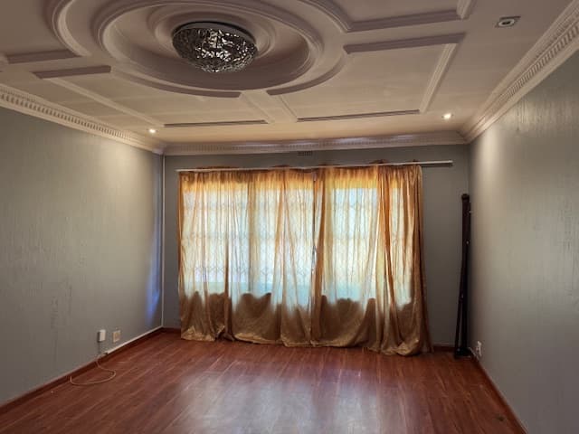 Dual-Income Alberton Home with Pool, Yard & Bachelor Unit — image 11