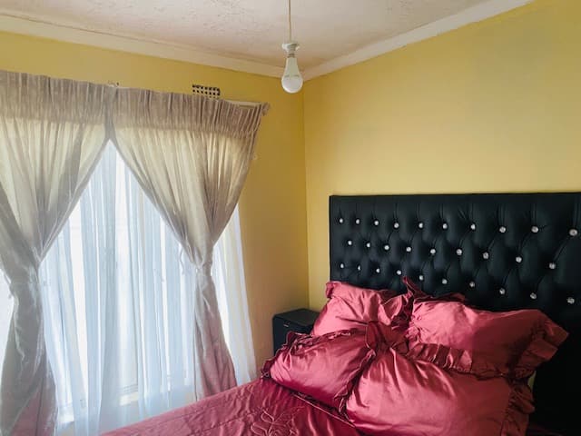 3 Bedroom House For Sale in Diepkloof Zone 4, Diepkloof — image 13