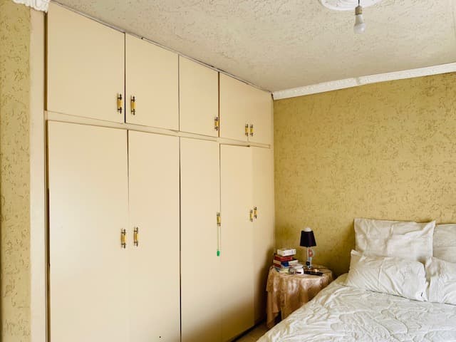 3 Bedroom House For Sale in Diepkloof Zone 4, Diepkloof — image 19