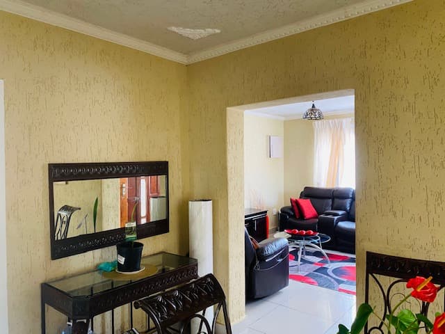 3 Bedroom House For Sale in Diepkloof Zone 4, Diepkloof — image 7